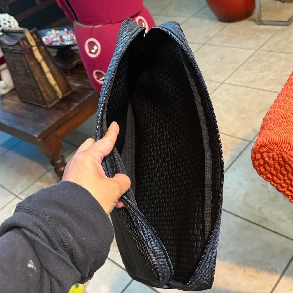Tumi laptop tech case/bag, black